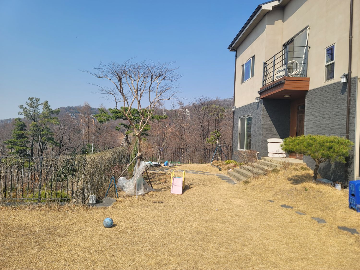 향린동산 내 관리 상태가 좋은 전원주택 사진 1
